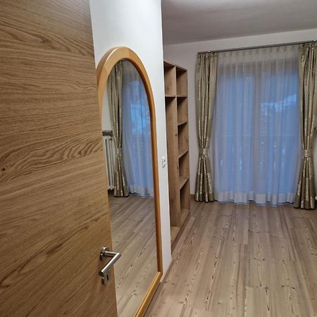 Apartment Aghel โอติเซ ภายนอก รูปภาพ
